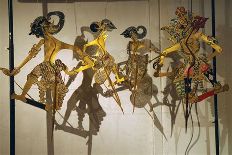  The Wayang Kulit: Một Câu Chuyện Búp Biểu Múa Bóng Ma Phong Phút Và Bí Ẩn!